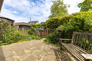 Photo 27- click for photo gallery